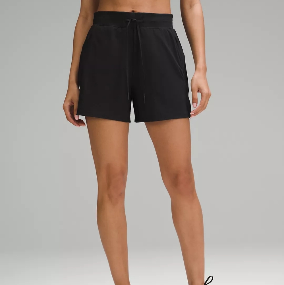 "Like New" Lululemon Athletica License To Train Shorts: Black, Size 0